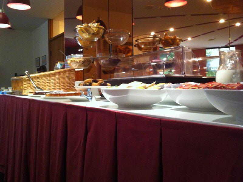 74BC1C054B9B3F9CA7BB45ADD00FB917