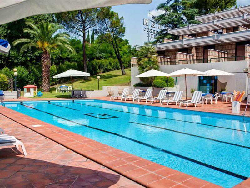 EF39ACA1AC6D34212BD95B9DD14EEC61