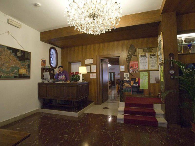 F39D26D48CC3E31061C86D5E68A2238B