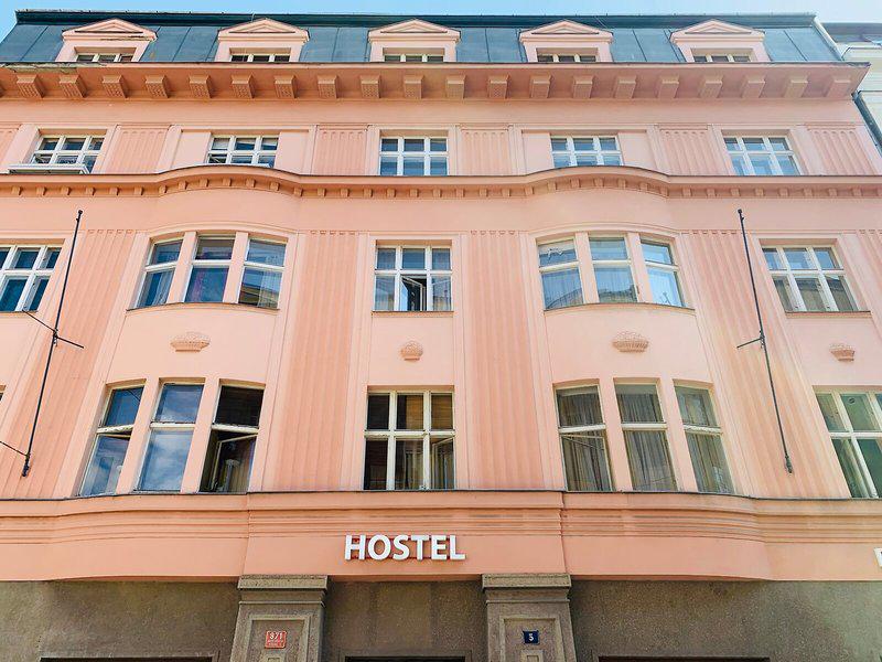 85AFF628BDF5519A4621E379E8A38FD6