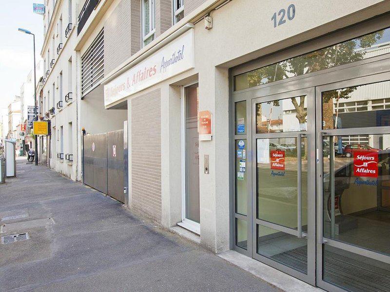 23AA36124778049BD9D4A2B4B7B9E6DD