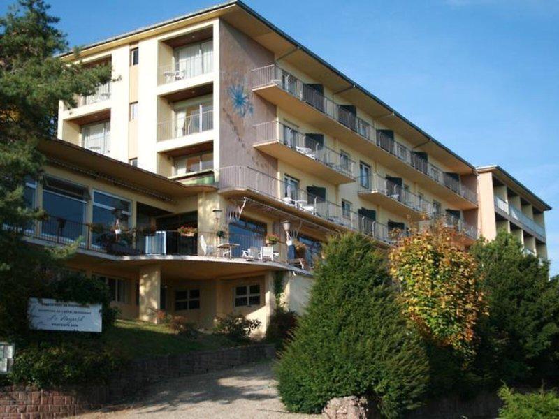 9A2AC4F8BB4533A0212077A263732928