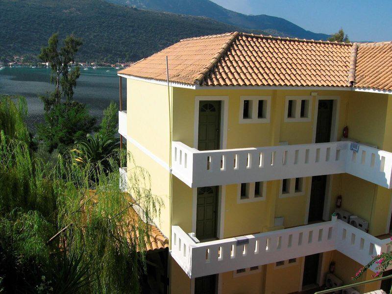 207A858B5DAA694C1F2827507D97C869