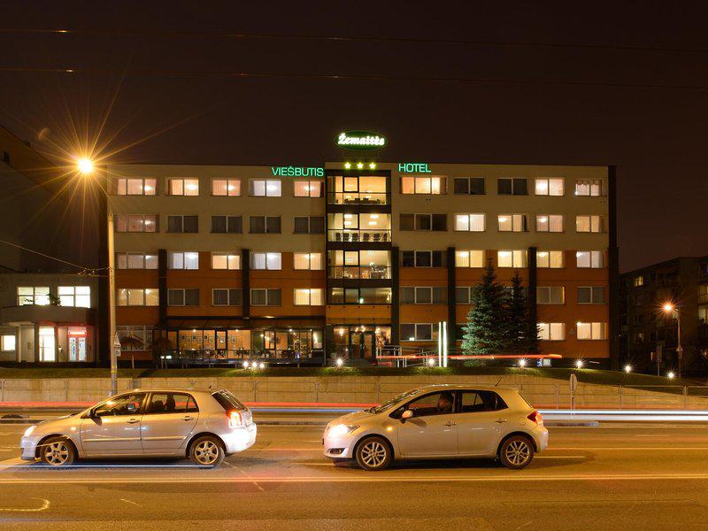 75A92F106888E5912EB56B17D54E7703