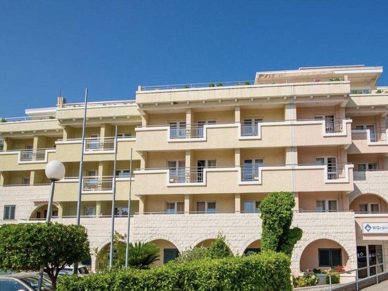 7AA607B2C9CC21D46612F7922A1178D1