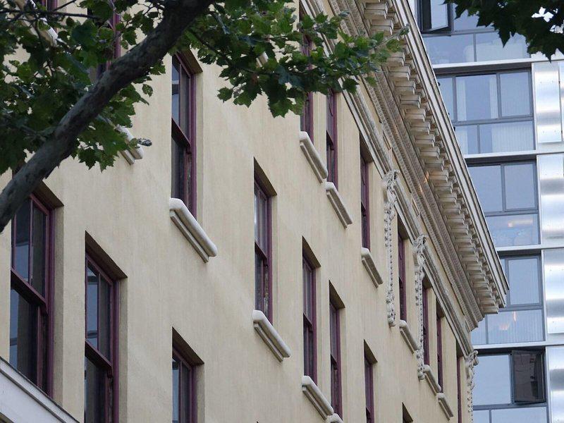 723C172537091852B816055CA5695DD1