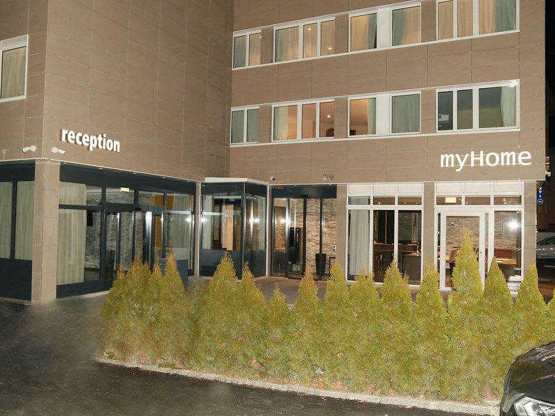 1B296BE8CED9D628B0594101B2BCEBFE