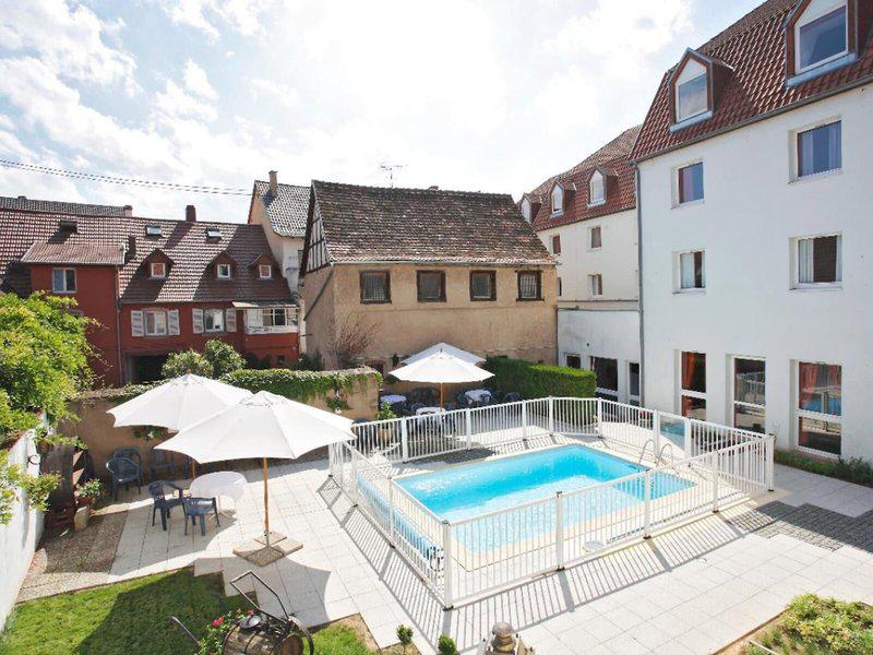 1F068DA9E3F7A9F7006AACA9E344D173