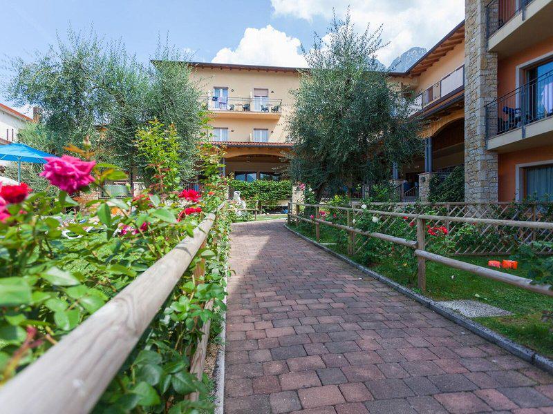 2F736A396C831A4FB068289C81DBE3BD