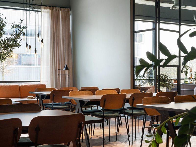 5A708C5BEAC54648712A10CEDB637F0E