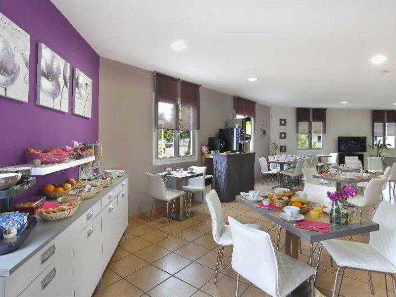 52028AD301E6F1D4F75421F17F149F97