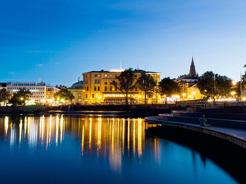 4777156413F0433D1865DC40273D2BC6