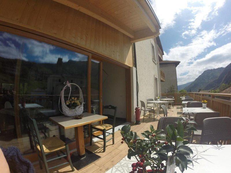 FE02EDBFB3C4E251550D892E49B6CFBE