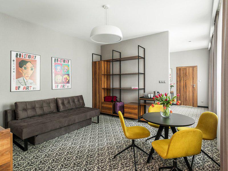 2B660A182E7F8B426A5002390BCBF568