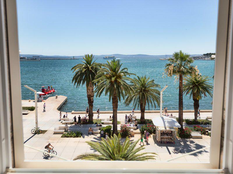 1DAEC3DF4C3ACBD6BFD4E25D1120BD26