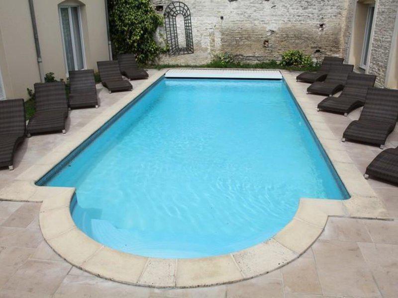 0449AAE2F3062D2EE68868B41218DCA8