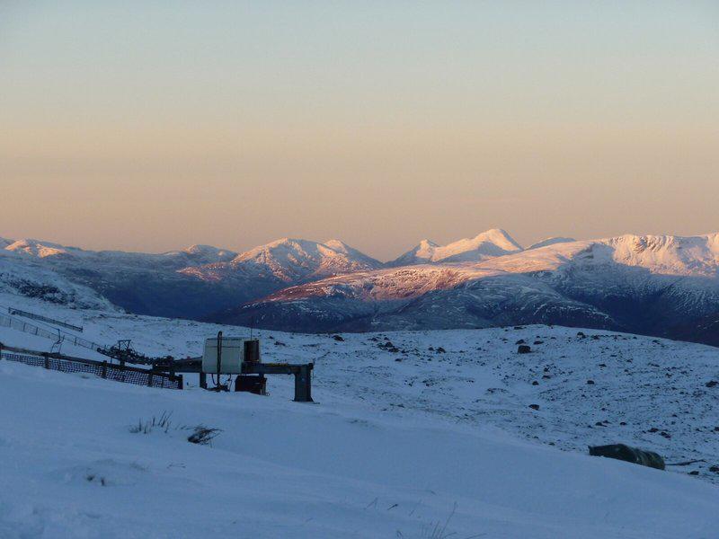 09315483A89784BAD826416C73A832BD