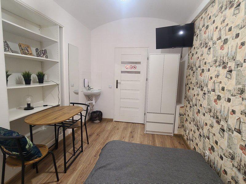 04BF96C8CD0AFFE69C549D1F0602CDD8