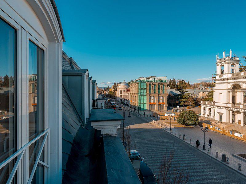 B068FCC668091F7FFCFD57293F22F176