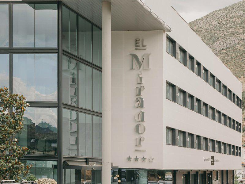 44A90D484E0D3A82294DE07C08163112