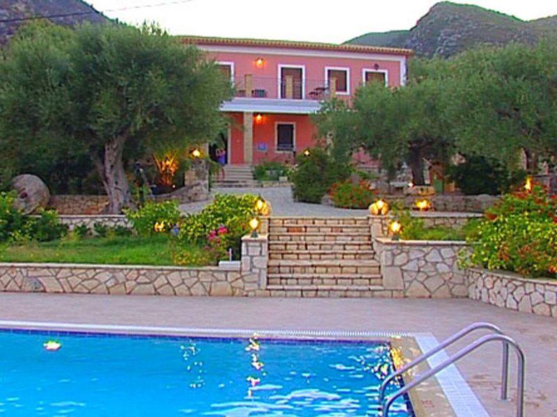 30659A2377A6E4E0D44448E7CFFCF90F