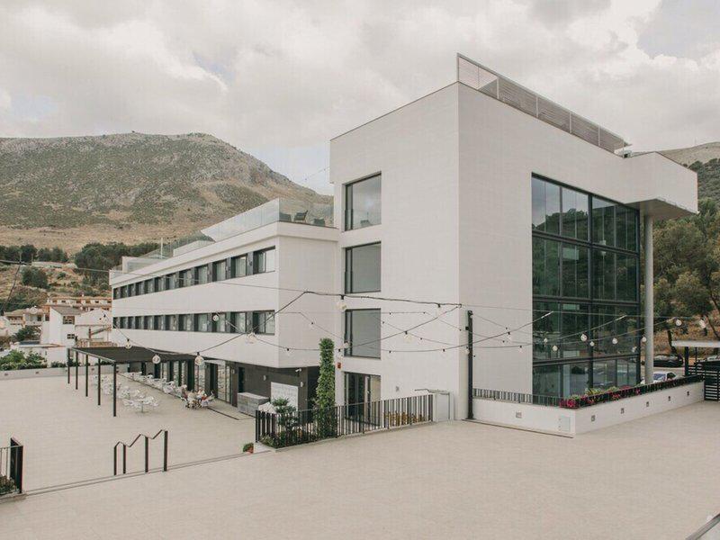 0236C82CCC1C9E4768177AF5AA7D4838