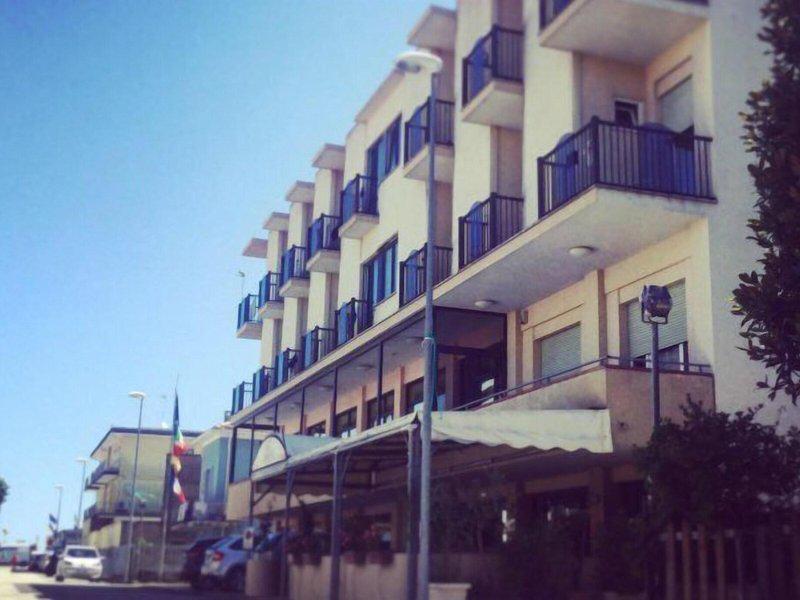 438F2F956D3D442AFEBCB0951913A24E