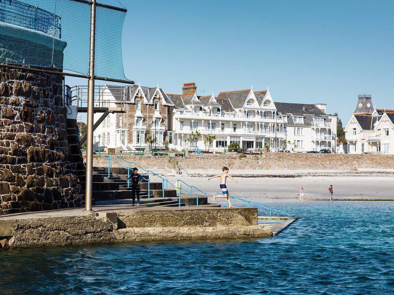 5A76E3D78F98C4704FBC7469C926267C