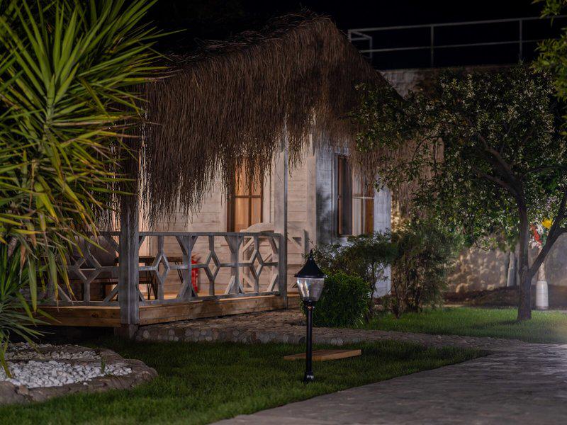 6C092EE8A19918D9A5A9E1115C72A333