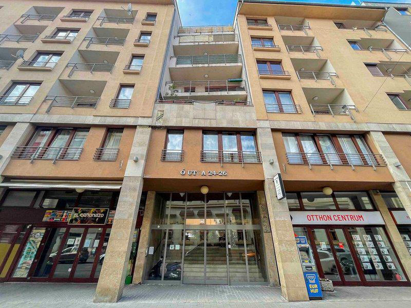 8AC6782EAEA3B9D856C4B38C998A9EE6