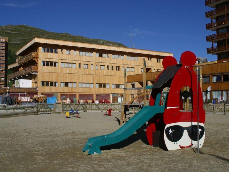 E5BF8375D628C8FEE9B9D8067CAF0163