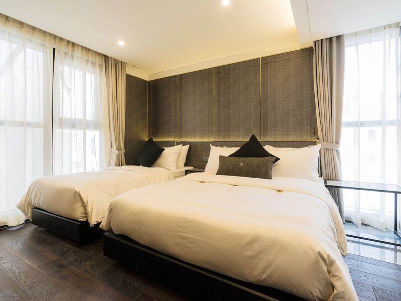 58F8AEA764B0B625653BD8A33998FBC5