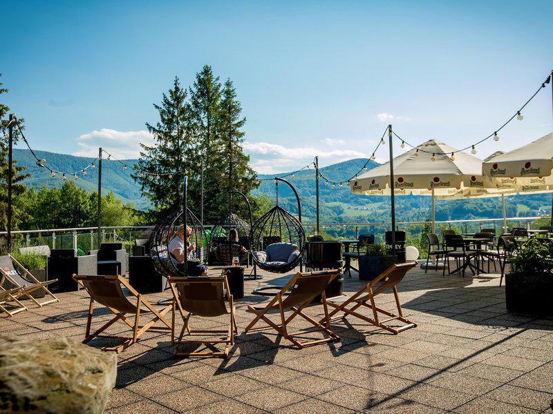 A35999C4A6799FED83336F8AB412E508