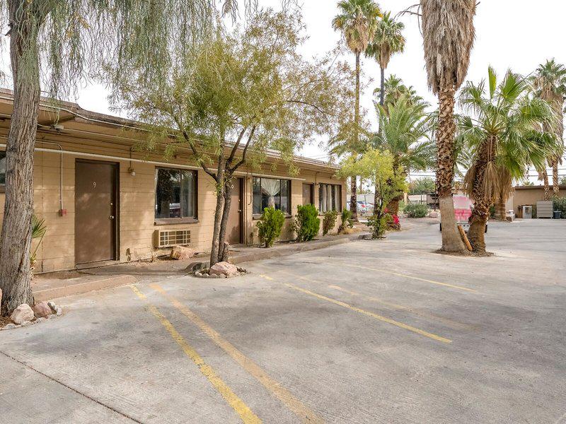 9527127A1D9B7B1778678934D747817C