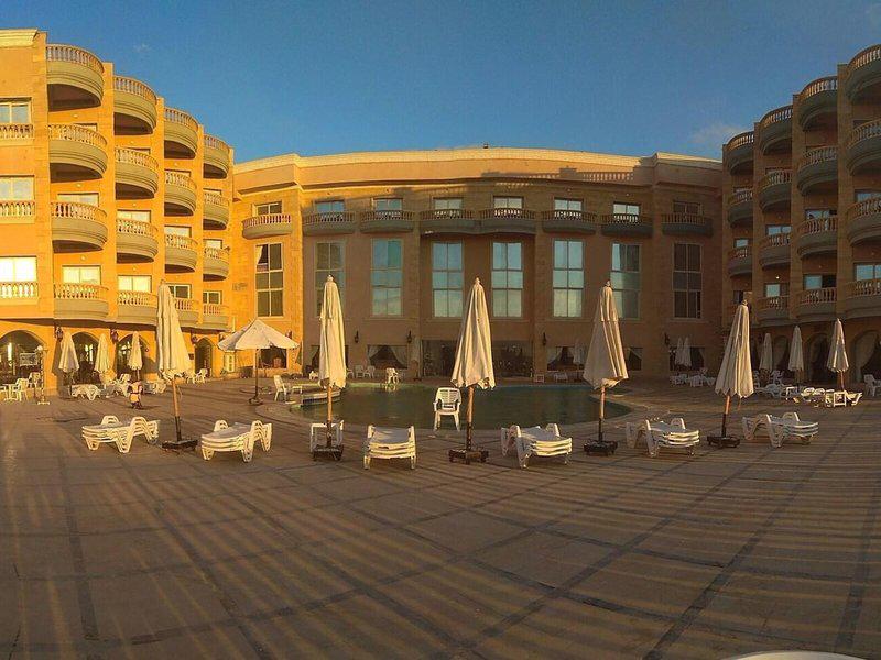 2095063B53DFE04AA070676BD45BBE09