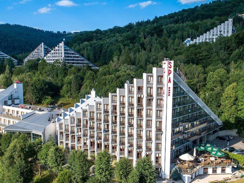 8B9C483141E40670274279F566EC33F9