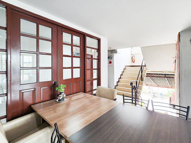 E5206CB38D9316C0BBD3FBA9A291D8D0