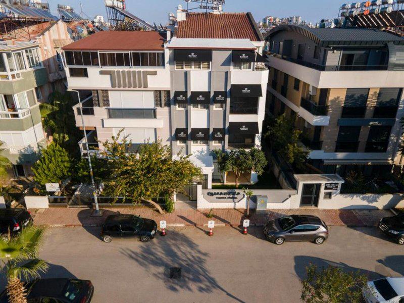 EEFB31C9AFB4B48736D9E0AB4266EF20