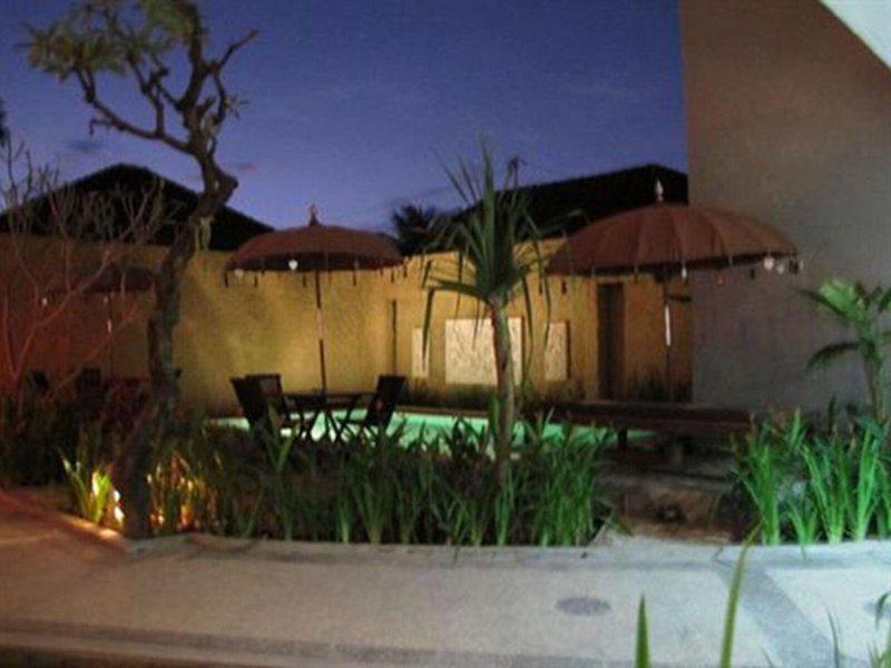 B13CEE400A20E03D42FAC4B64EBB75CC