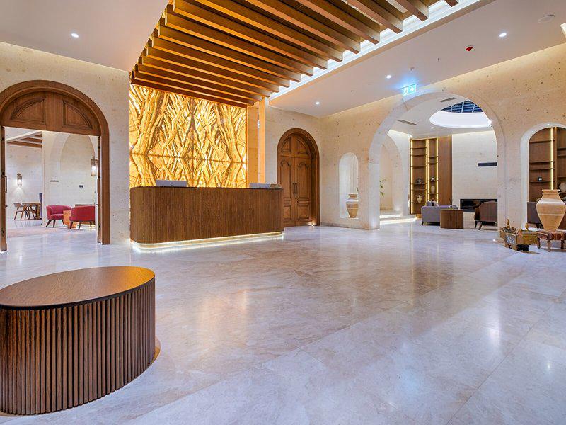 8C1E245E56E5E67AC435283B97BA811A