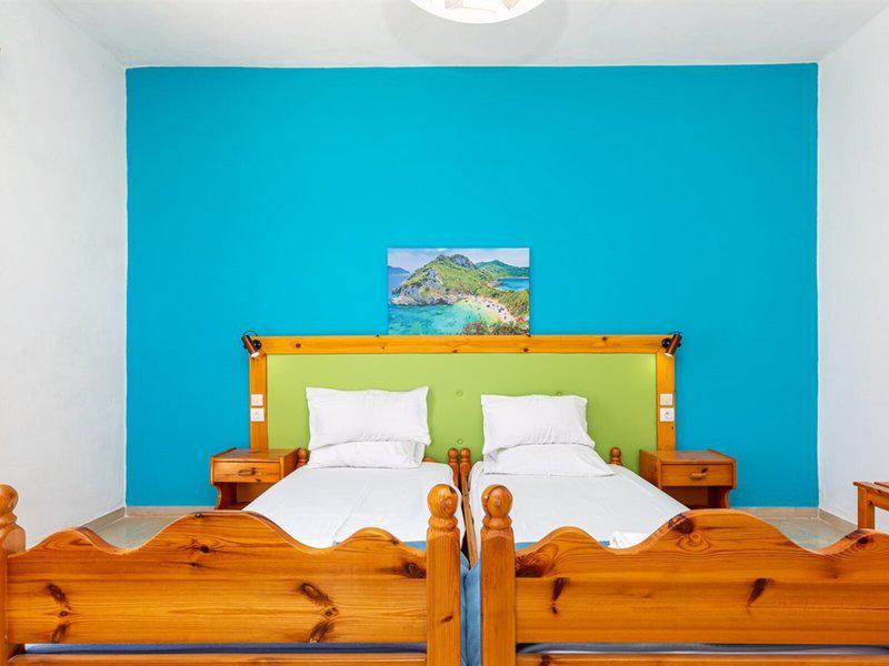 B5A933554C00C5F7A89747C76EC89E0A