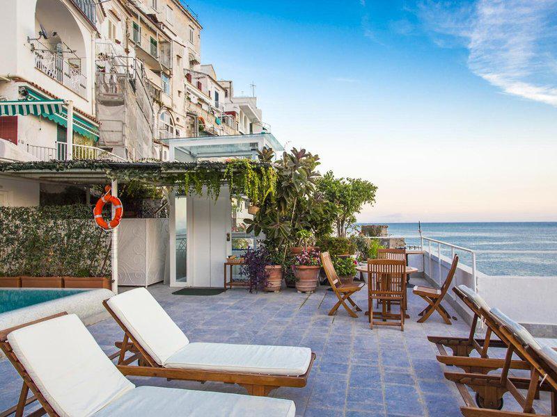 24C3B7602E3FBE10E5A6832924F9EB87