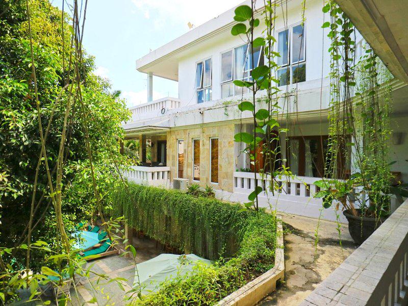 DB9DE8EE3B79EFE905AFD6AA6655B987