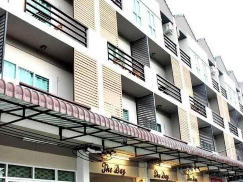 AAD248AED907F0DA5A129A9366F1566E