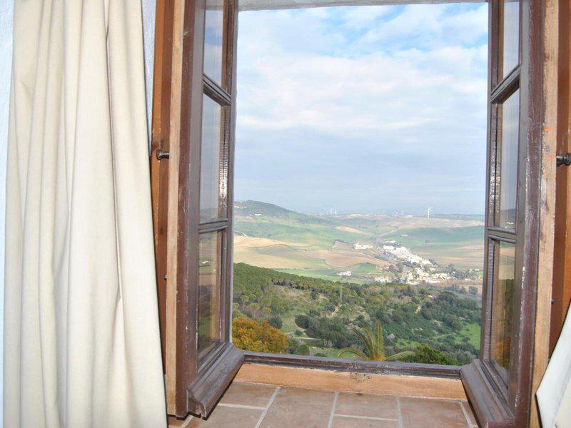 E10B31B3ADD0F53CAFC38097F16BB08E