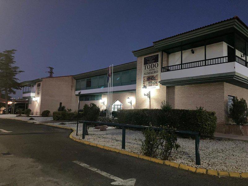 4CB3E53085A73FD3337871BA50C0AA55