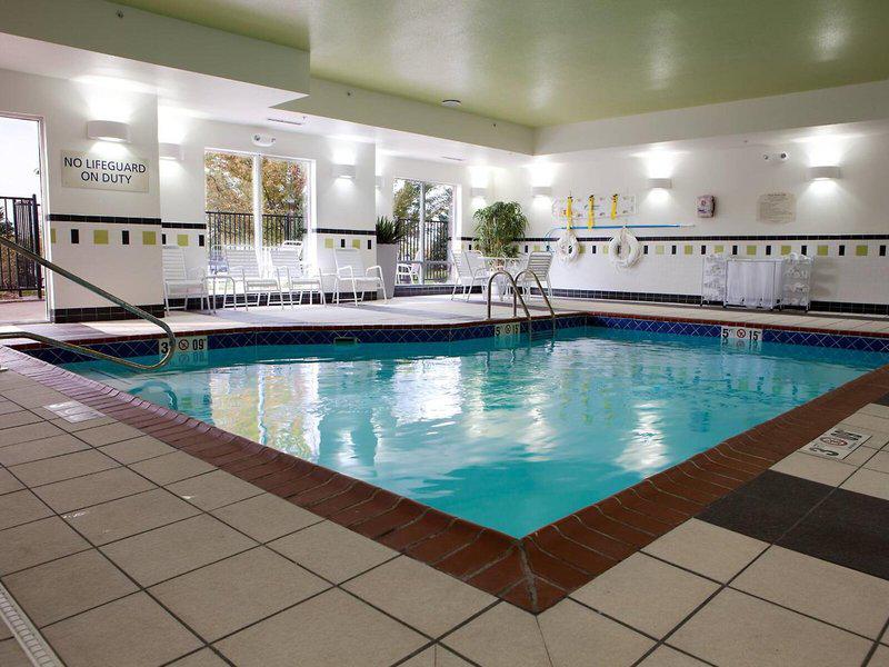 6B6D7F59244DF14D555F1E7AE0C9929B