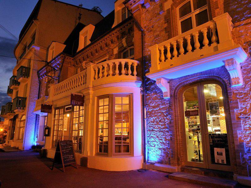 41D99D4AC048E9EA6B93CACD3D99DEB1