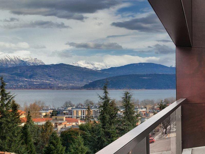 9E4DF780AB08B5D6DED0716E281FD56F