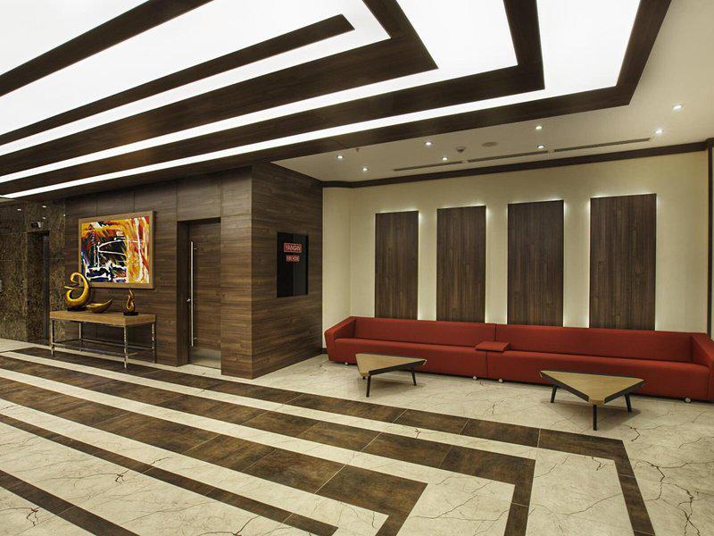 0B553341DF48FF010BDFF9DE60054BB8